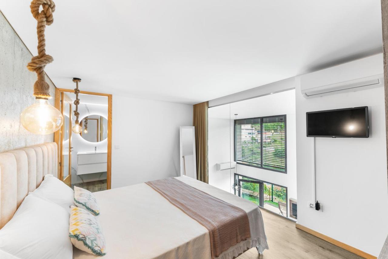 Geres Villas ภายนอก รูปภาพ
